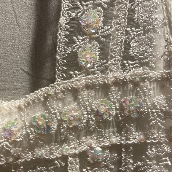 Papillon Dressy Sleeveless Top - Picture 3 of 7